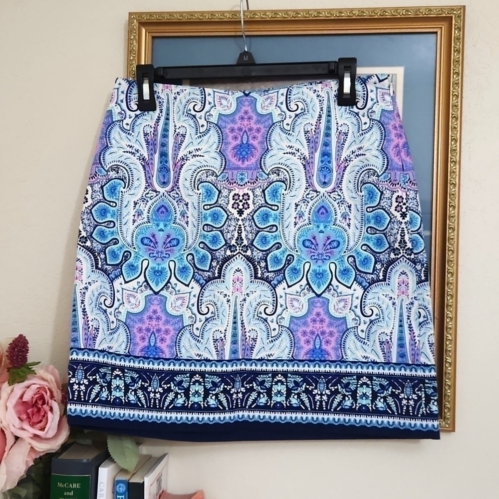 Talbots Paisley Skirt fully lined Size 6 medium Business Casual Formal Party